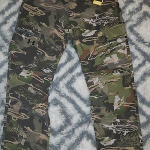 NWT UNDER ARMOUR MEN SZ - FIELD OPS CAMO REALT